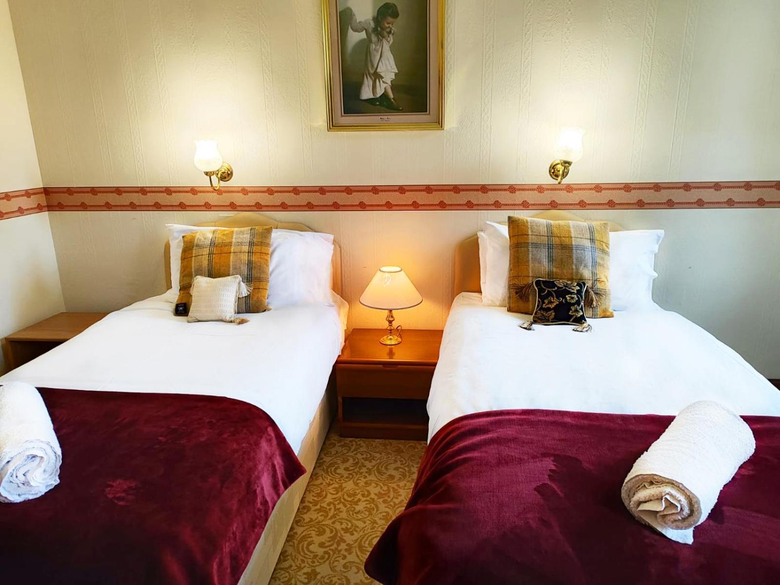 The Falls - Value Rooms At Aultnagar Estate レアーグ エクステリア 写真