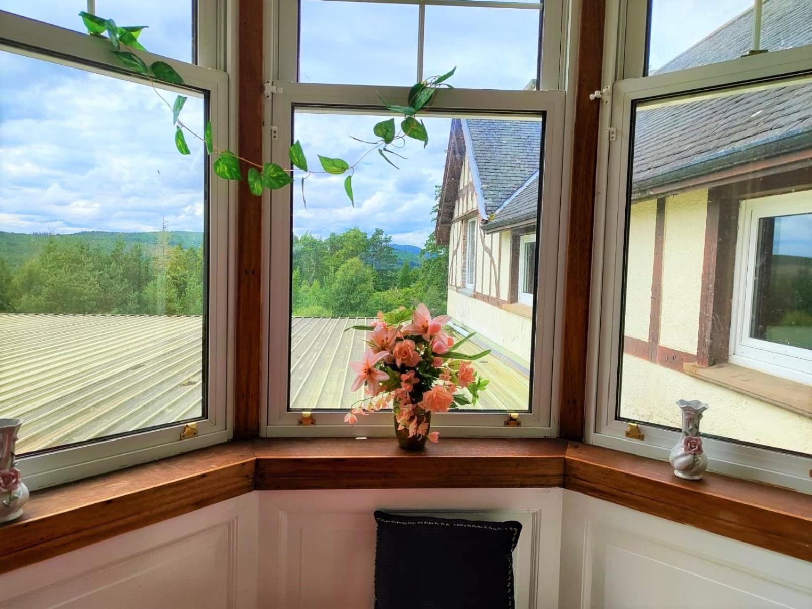 The Falls - Value Rooms At Aultnagar Estate レアーグ エクステリア 写真